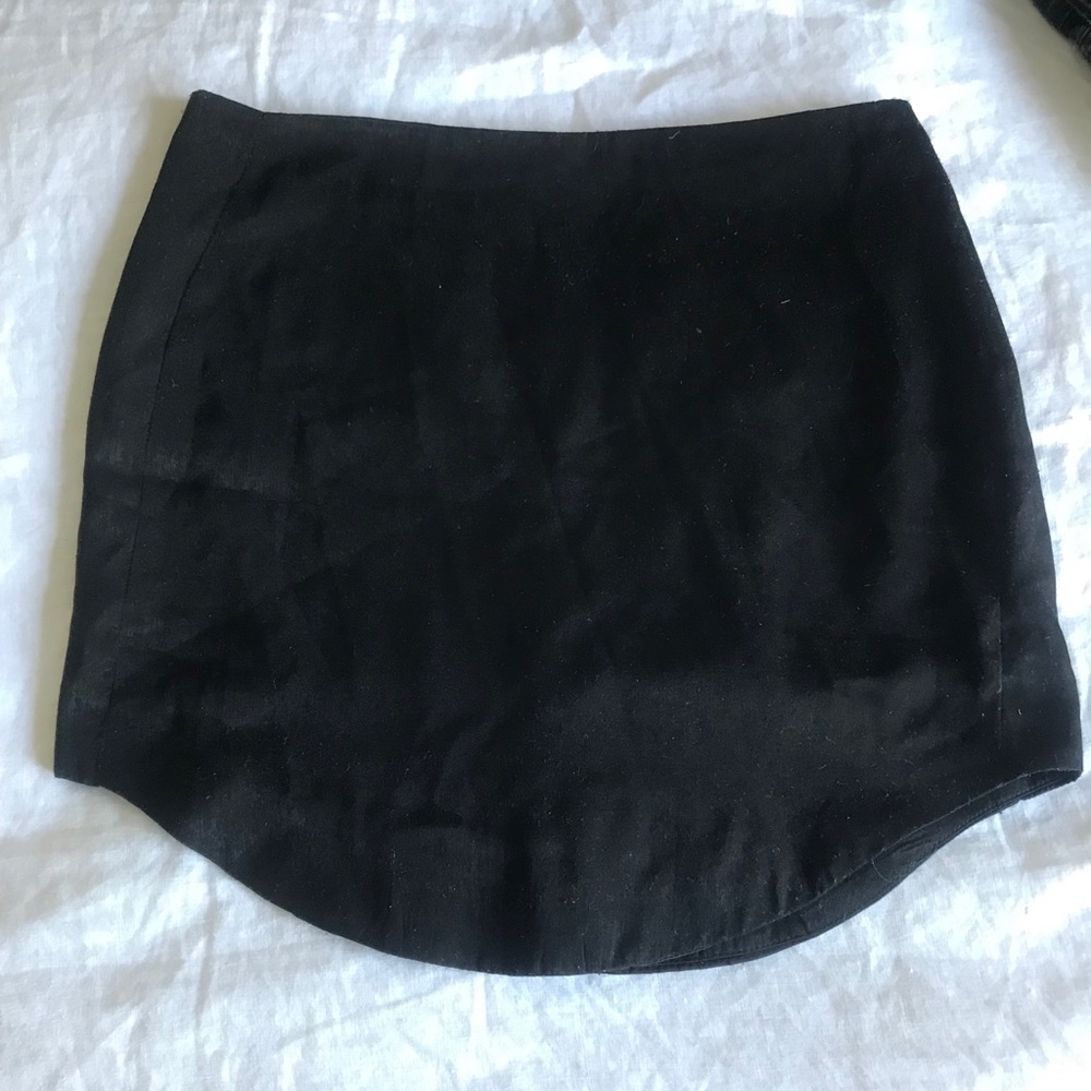 Sateen Black Skirt